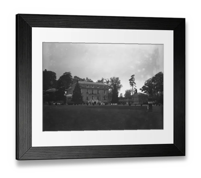 Framed Print : Woodcote Park, Golf Club House 5th October 1931 Framed Print : Woodcote Park, Golf Club House 5th October 1931