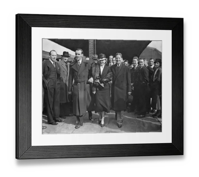 Framed Print : Eric Maschwitz, and of Rudy of Vallee arrived in London. Eric Maschwitz, BBC Director