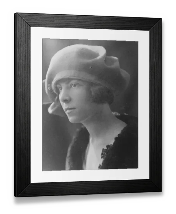 Framed Print : The engagement of Miss Minerva Duller of Sandown Lodge, Epsom sister of the Champion
