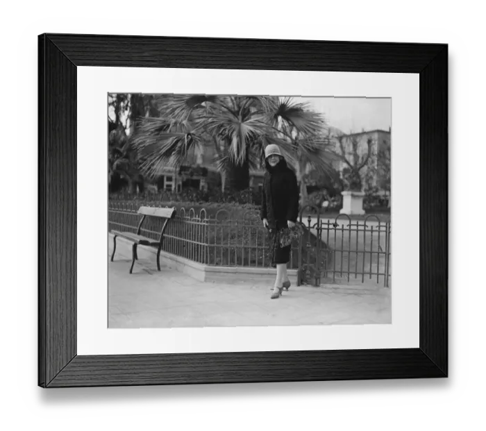 Framed Print : Menton Lady Alexander Framed Print : Menton Lady Alexander