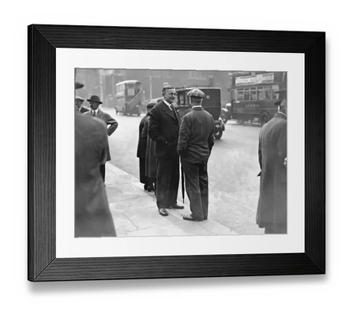 Framed Print : Parliament re - assembles. Talking in the street is the Scottish Socialist Member of Parliament Framed Print : Parliament re - assembles. Talking in the street is the Scottish Socialist Member of Parliament