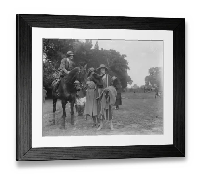 Framed Print : Polo Gymkhana at the Roehampton Club. Miss Audrey James ( mounted ) and Lady Blandford