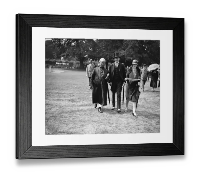 Framed Print : Indian Empire Garden party at Ranelagh Sawba of Mongimit with Col and Mrs Carrett 3 Framed Print : Indian Empire Garden party at Ranelagh Sawba of Mongimit with Col and Mrs Carrett 3