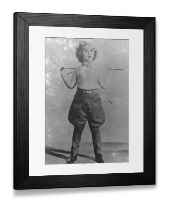 Framed Print : Shirley Temple Goes A - Riding Photo shows : Shirley Temple, the child film actress Framed Print : Shirley Temple Goes A - Riding Photo shows : Shirley Temple, the child film actress