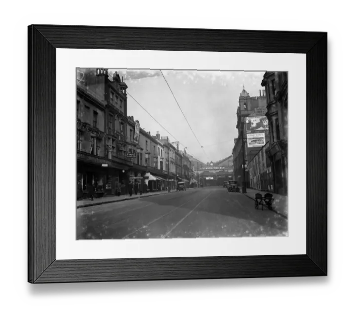 Framed Print : Brighton street scene. Queens Road, Station Approach - showing the front of Framed Print : Brighton street scene. Queens Road, Station Approach - showing the front of