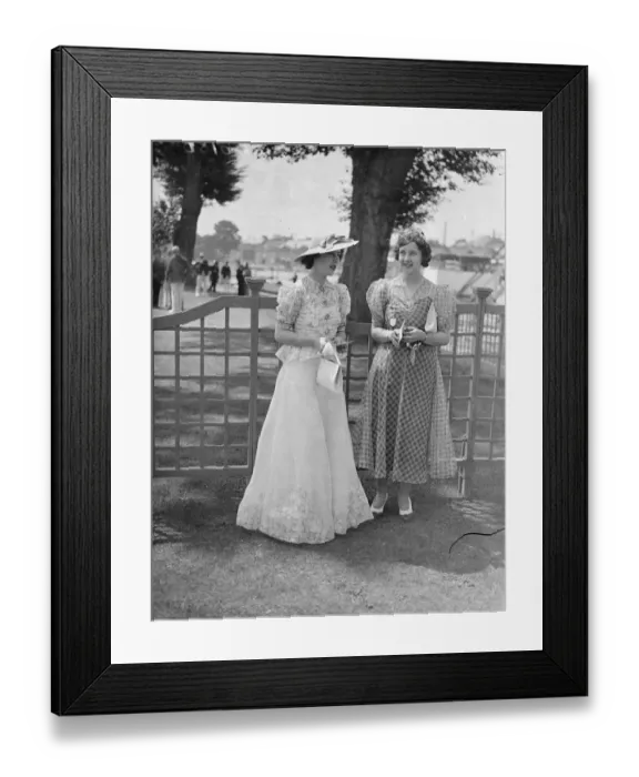 Framed Print : With the heatwave as encouragement, Henleys Royal Regatta vied with Ascot in variety Framed Print : With the heatwave as encouragement, Henleys Royal Regatta vied with Ascot in variety