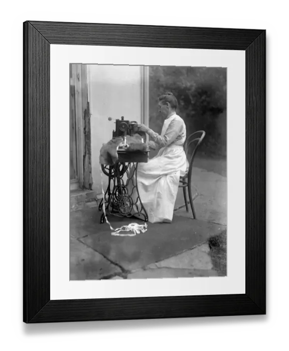 Framed Print : Rabbit Furs. Making up skins for fur coats, stoles and muffs. [no date]