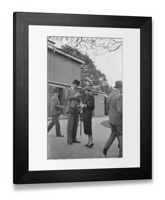 Framed Print : At Gatwick Hon Rs and Mrs Watson 12 May 1933 Framed Print : At Gatwick Hon Rs and Mrs Watson 12 May 1933