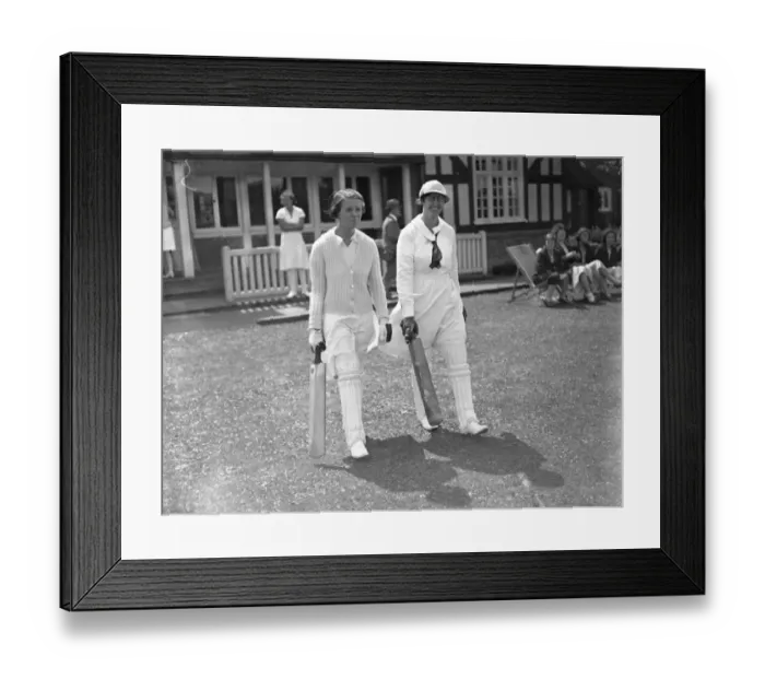 Framed Print : The South versus The Rest of the South at the Womens cricket trial at New Beckenham Framed Print : The South versus The Rest of the South at the Womens cricket trial at New Beckenham