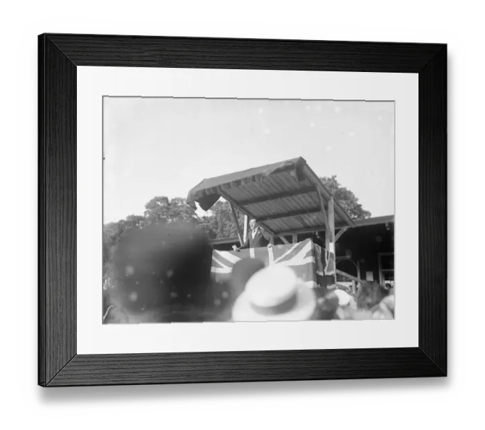 Framed Print : Sir Edward Carson speaking at Herne Hill Framed Print : Sir Edward Carson speaking at Herne Hill