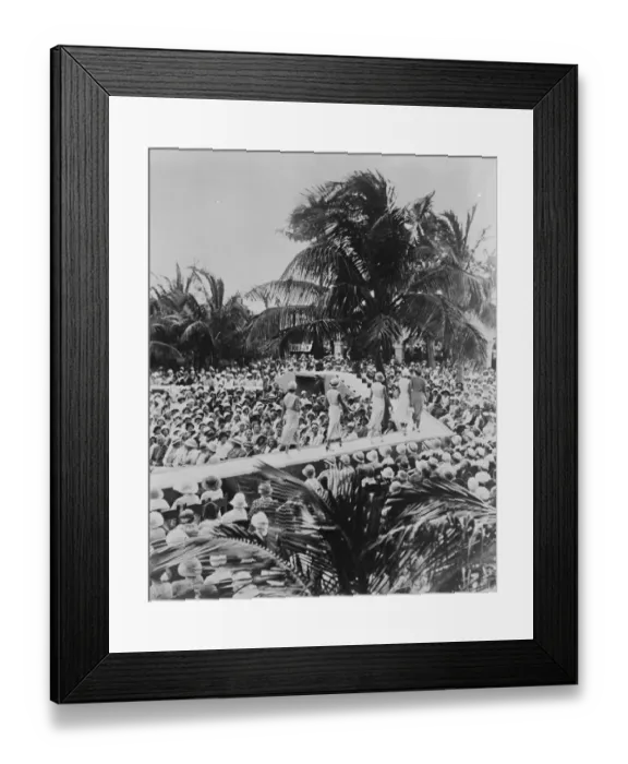 Framed Print : A fashion parade in the sunshine while London shivers. While London and the whole Framed Print : A fashion parade in the sunshine while London shivers. While London and the whole