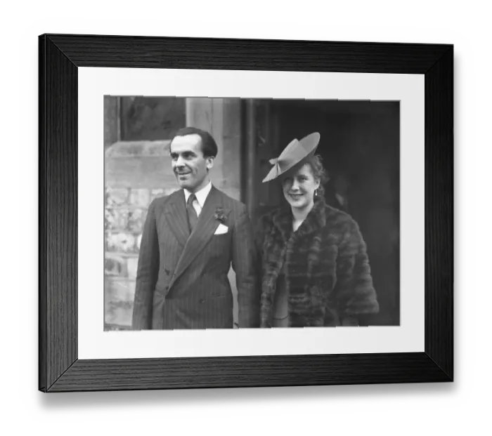 Framed Print : Wedding of Mr John Le Mesurier ( Haililey ) actor, and Miss June Melville ( daughter Framed Print : Wedding of Mr John Le Mesurier ( Haililey ) actor, and Miss June Melville ( daughter