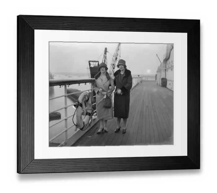 Framed Print : Arrivals on the Leviathan at Southampton Mrs John McCormack, wife of the singer Framed Print : Arrivals on the Leviathan at Southampton Mrs John McCormack, wife of the singer
