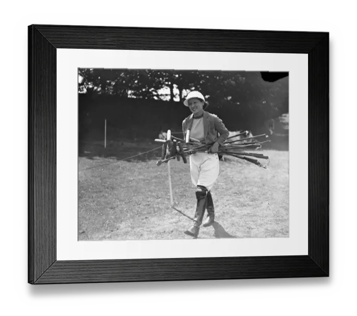 Framed Print : Ladies Polo at Ranelagh - Oddments versus Valkyrie Miss D Arcy Defries, Captain Framed Print : Ladies Polo at Ranelagh - Oddments versus Valkyrie Miss D Arcy Defries, Captain