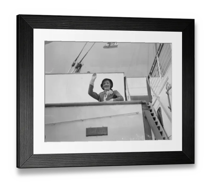 Framed Print : June returns to England. June, the noted actress, who was recently divorced Framed Print : June returns to England. June, the noted actress, who was recently divorced