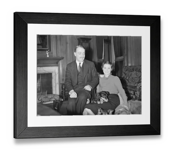 Framed Print : Viscount Cowdray with his fiance, Lady Anne Bridgeman, pictured with their pet dogs Framed Print : Viscount Cowdray with his fiance, Lady Anne Bridgeman, pictured with their pet dogs