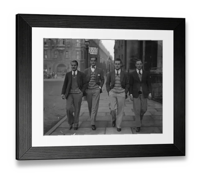 Framed Print : Cambridge University - typical undergraduates 3rd January 1925 Framed Print : Cambridge University - typical undergraduates 3rd January 1925
