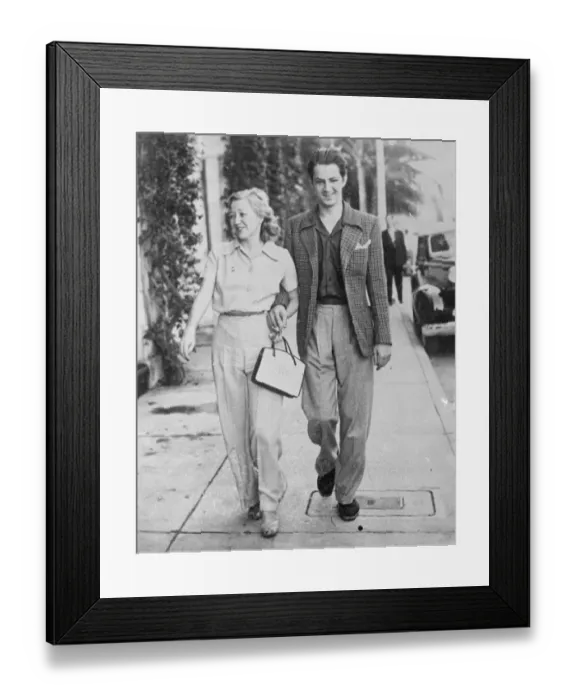 Framed Print : Queen of Diamonds and her son at Palm Beach. The Countess de Porceri, the former Mabel Boll Framed Print : Queen of Diamonds and her son at Palm Beach. The Countess de Porceri, the former Mabel Boll