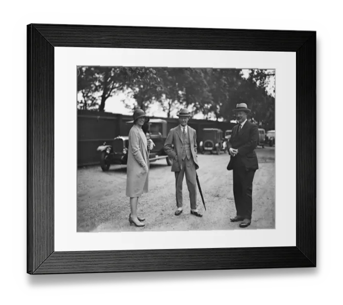 Framed Print : Polo at Hurlingham - Queens Bays versus 10th Hussars. Mrs G Fanshawe, Major Framed Print : Polo at Hurlingham - Queens Bays versus 10th Hussars. Mrs G Fanshawe, Major