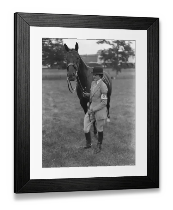 Framed Print : Tunbridge Wells and South Eastern Counties Show Kiss J Cekiehance with Ectasy