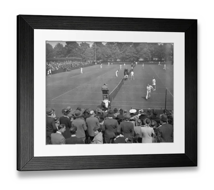 Framed Print : Tennis champions at pre-Wimbledon reception. World-famous tennis players from America