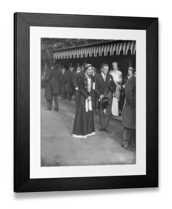 Framed Print : Lady Allenby leaves after state Opening of Parliament by the King. 26 October 1937