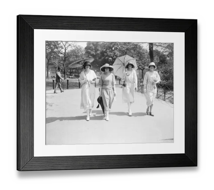 Framed Print : Miss Lawson, Miss Hay, Hon Mrs John Fullerton and Miss Victoria Lloyd 22 May 1922 Framed Print : Miss Lawson, Miss Hay, Hon Mrs John Fullerton and Miss Victoria Lloyd 22 May 1922