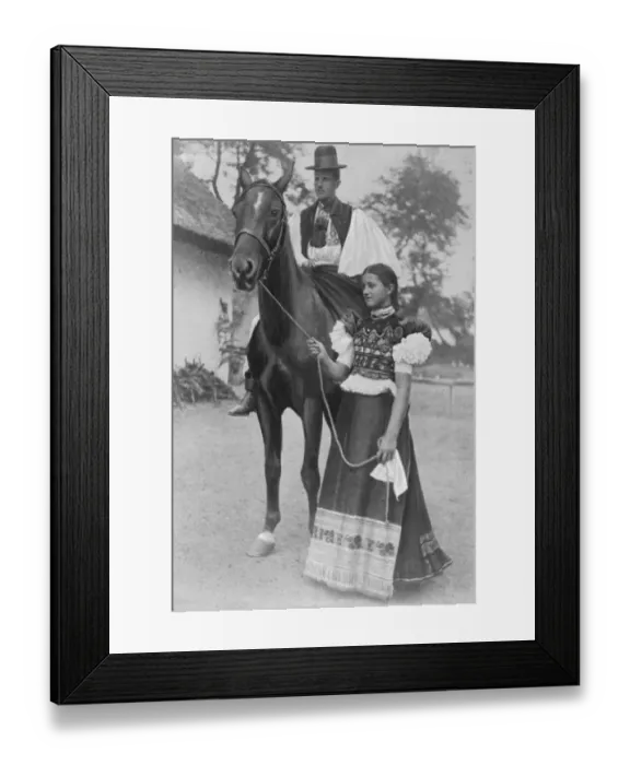 Framed Print : Primitive and picturesque. A recent photograph from Hungary showing a Magyar farmer Framed Print : Primitive and picturesque. A recent photograph from Hungary showing a Magyar farmer