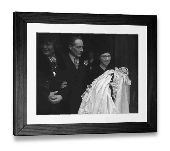 Framed Print : Sir Edward and Lady Stracey and their infant daughter, after the latterss christening Framed Print : Sir Edward and Lady Stracey and their infant daughter, after the latterss christening