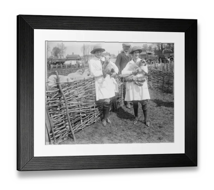 Framed Print : Wilton May Fair Land girls 14 May 1920 Framed Print : Wilton May Fair Land girls 14 May 1920
