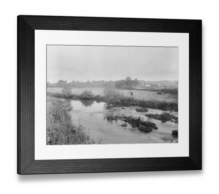 Framed Print : Axminster, Devon 1925 Framed Print : Axminster, Devon 1925