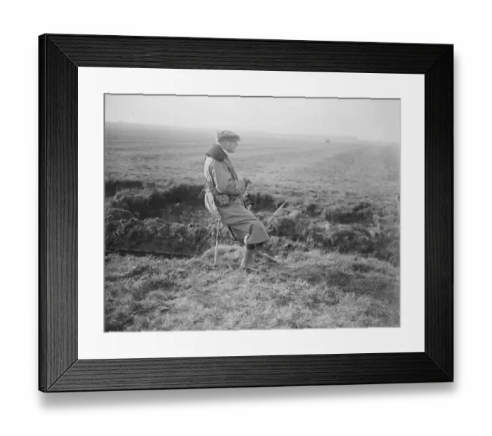 Framed Print : The Waterloo Cup at Altcar Well known celebrities at the meeting at Liverpool Lord Framed Print : The Waterloo Cup at Altcar Well known celebrities at the meeting at Liverpool Lord