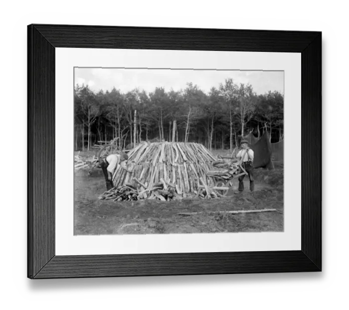 Framed Print : Charcoal burning for the trenches in the New Forest