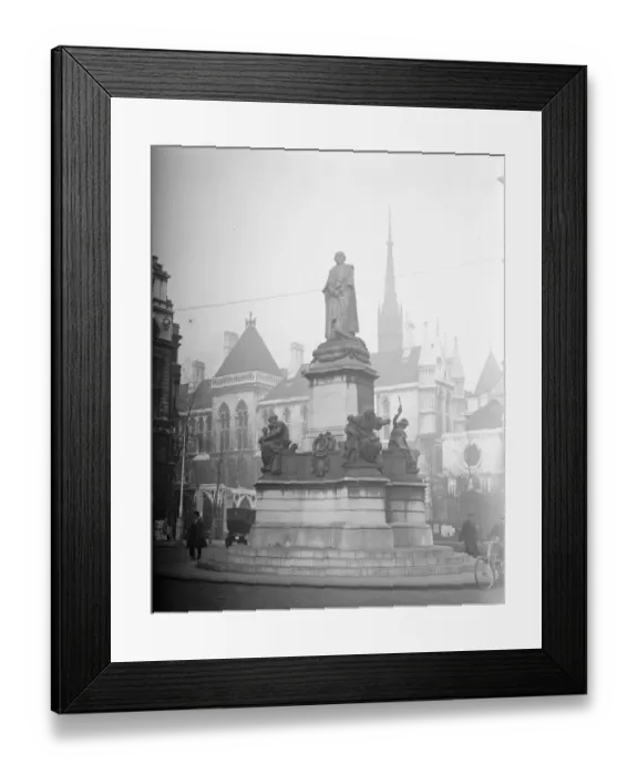 Framed Print : The vindication of Gladstone in the law courts. The statue of Gladstone in the Strand Framed Print : The vindication of Gladstone in the law courts. The statue of Gladstone in the Strand