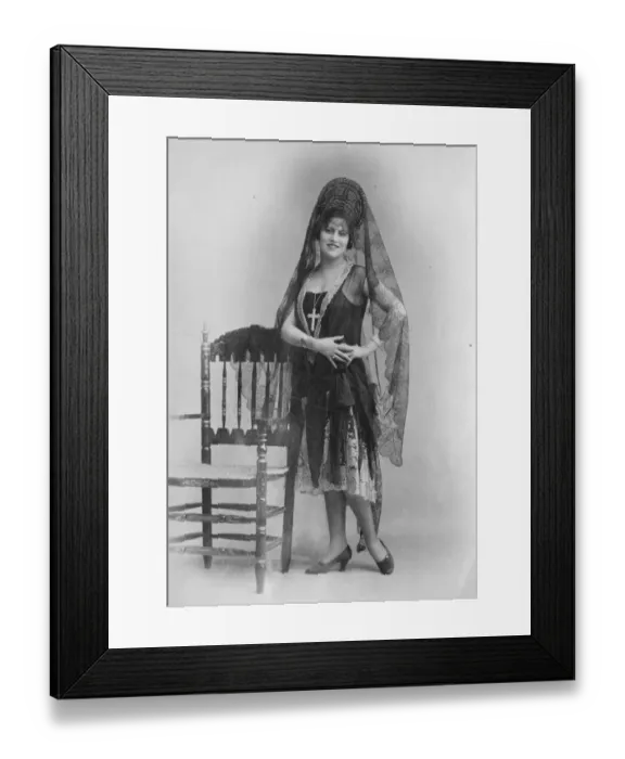 Framed Print : Senorita Isabel Isaura, who will represent her country at the pageant of Fair Women Framed Print : Senorita Isabel Isaura, who will represent her country at the pageant of Fair Women