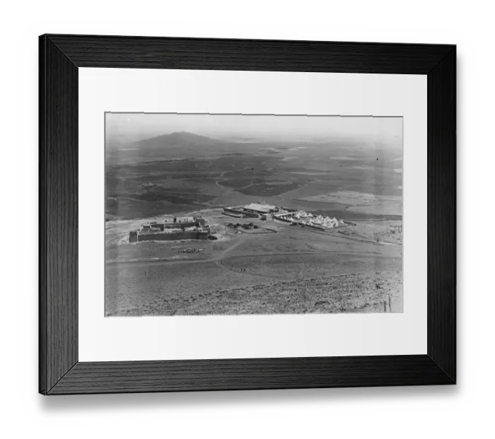 Framed Print : The French reverse in Syria. Sueida Fort, which is menaced by the revolted Ruse tribesmen