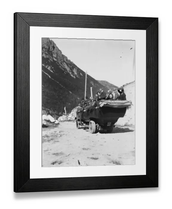 Framed Print : Tatra mountains. A charabanc trip through the Tatra mountain passes on the border