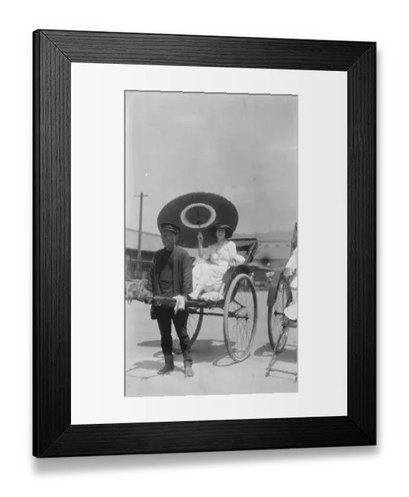 Framed Print : Lady Molly in Japan 1920 Framed Print : Lady Molly in Japan 1920