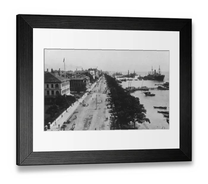 Framed Print : British forces land at Hangchow. The British Bund at Hankow as seen from the Custom House