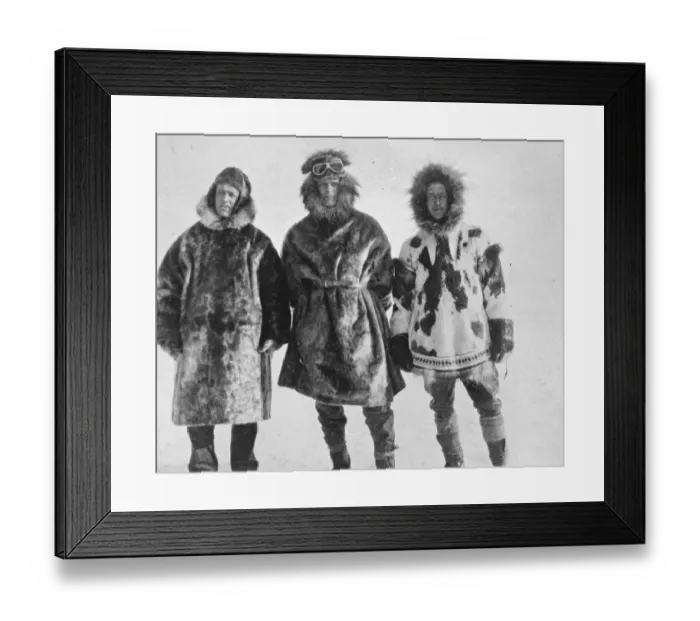Framed Print : Amundsen Ellsworth Polar Flight, making final preparations at Spitsbergen Left Framed Print : Amundsen Ellsworth Polar Flight, making final preparations at Spitsbergen Left