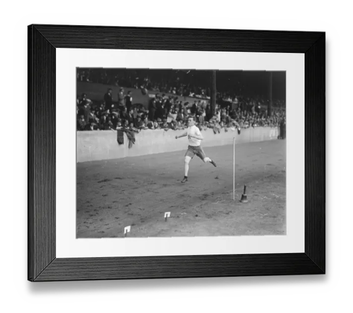 Framed Print : London Fire Brigade Athletics Meeting at Stamford T J W Wilcox wins the 440 flat Framed Print : London Fire Brigade Athletics Meeting at Stamford T J W Wilcox wins the 440 flat