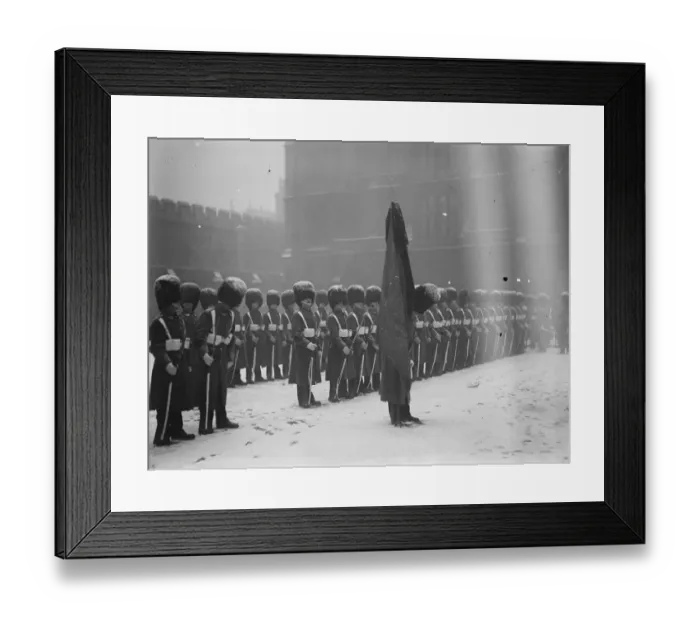 Framed Print : Queen Alexandras funeral at Westminster Abbey. The Guard of Honour outside