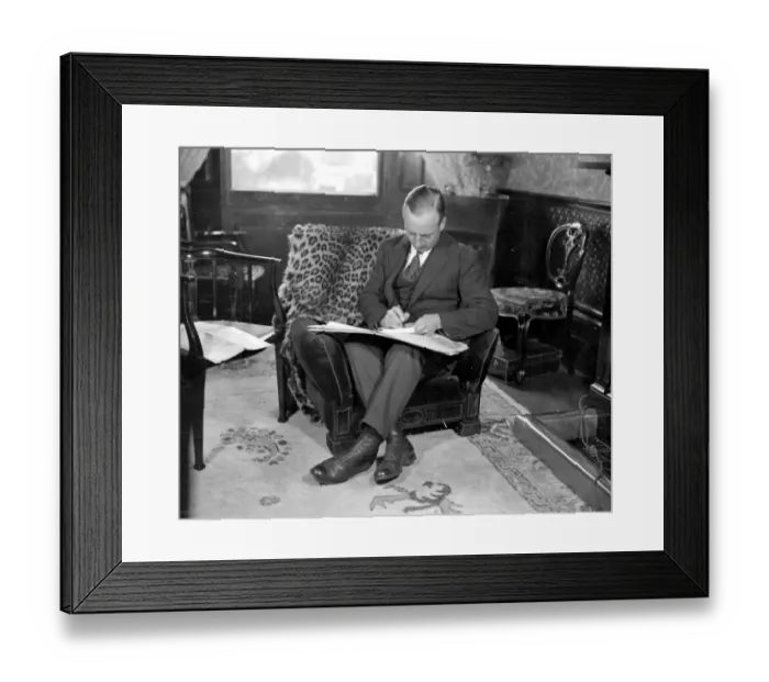 Framed Print : Celebrities appearing in the new film series Secrets of Handwriting. Picture Shows Framed Print : Celebrities appearing in the new film series Secrets of Handwriting. Picture Shows