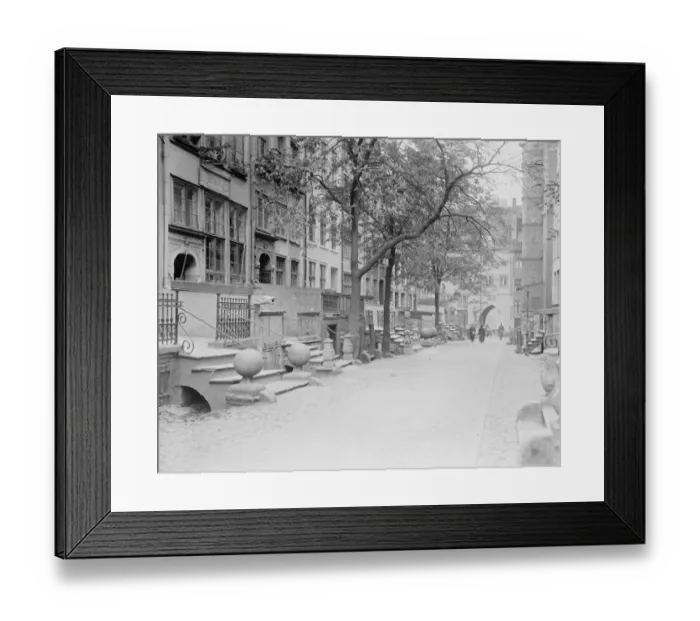 Framed Print : Dantzig, Poland Frauengasse street 24 October 1921 Framed Print : Dantzig, Poland Frauengasse street 24 October 1921