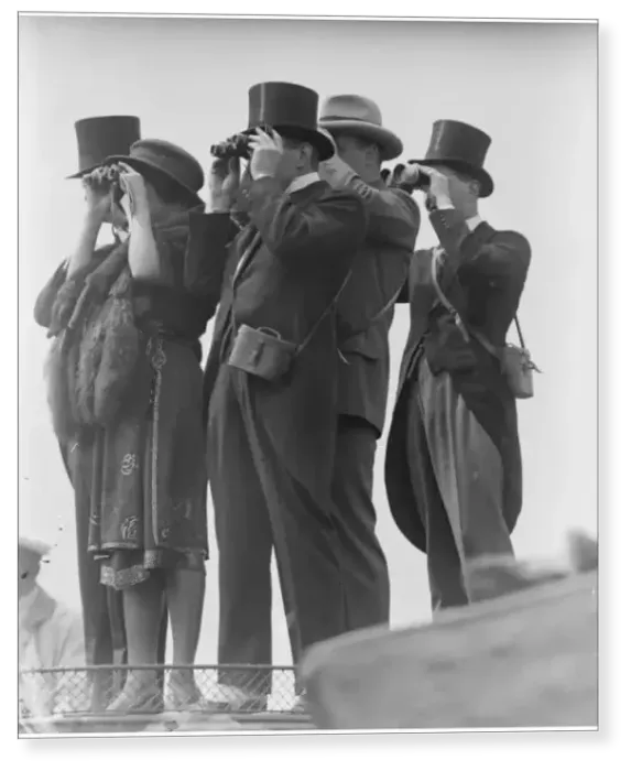 Print : Derby Day at Epsom They re off, watching the great race 1 June 1921 Print : Derby Day at Epsom They re off, watching the great race 1 June 1921