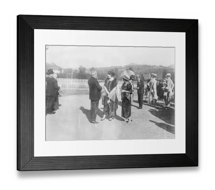 Framed Print : Queen of Spain at the Races a chat with the Premier The Queen of Spain at Santander Framed Print : Queen of Spain at the Races a chat with the Premier The Queen of Spain at Santander
