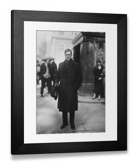 Framed Print : M Unden, Swedish delegate at League of Nations, Geneva 26 March 1926