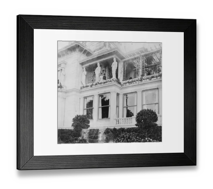 Framed Print : Where all the Russian grand Dukes will meet at Christmas Villa Hvidore near Copenhagen Framed Print : Where all the Russian grand Dukes will meet at Christmas Villa Hvidore near Copenhagen