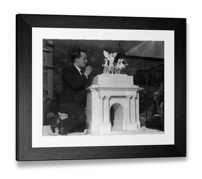 Framed Print : Food and cookery exhibition at the Horticultural Hall, London. M Bianchi, the Trocadero chef