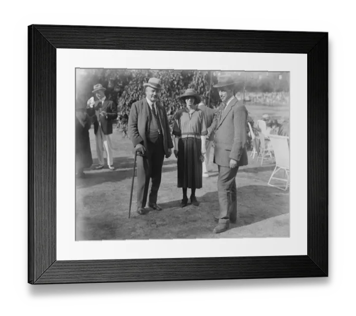 Framed Print : Maidenhead Amateur Regatta Mr Seddon MP with his daughter and Mr Sugden MP 6 August